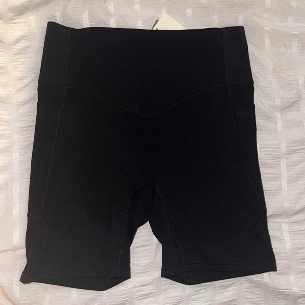 HALARA UltraSculpt Butt Lifting Black Biker Shorts